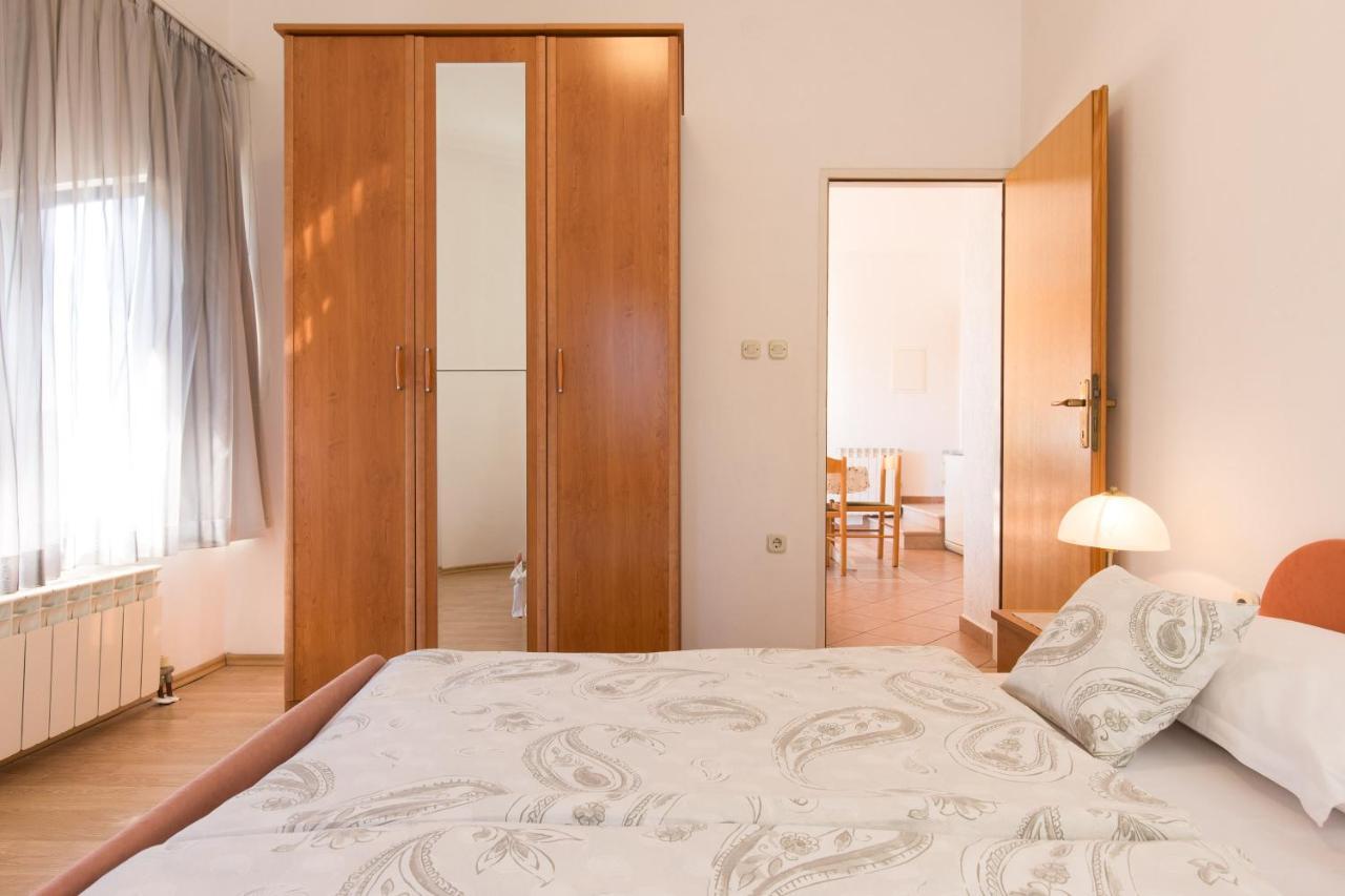 Villa Paradiso Punat Eksteriør billede
